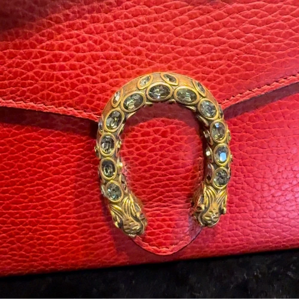 ❌❌SOLD ON FB❌❌🎀Gucci Dionysus Mini WOC🎀 - Picture 2 of 14